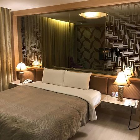 Venice Motel Kaohsiung Dış mekan fotoğraf